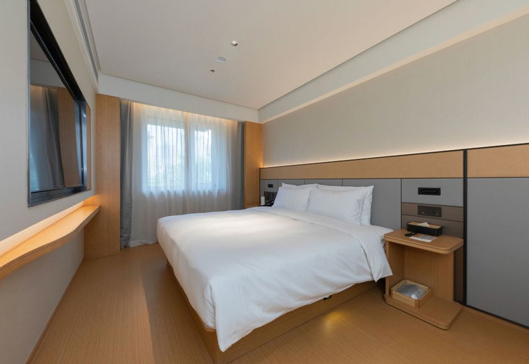 Bedroom 2, JI Hotel (Beijing South Railway Station Subway Station), Beijing