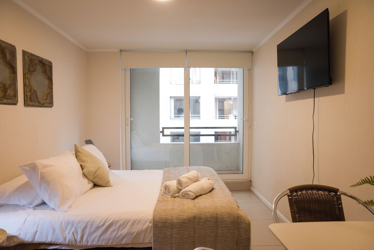 Room 2, Santa Rosa Apartments by Andes with Parking, Santiago
