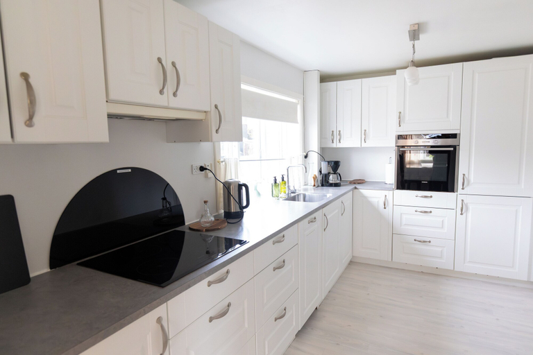 Private kitchen 4, Mýrigøta, Tórshavn