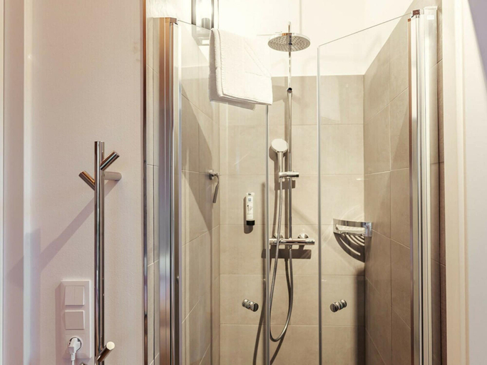 Bathroom 2, Chalet #2 With 3 Bedrooms and Sauna, Murau