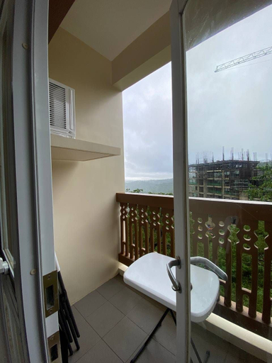 Terrace/patio 5, Twin Lakes Tagaytay by JC Staycation, Laurel