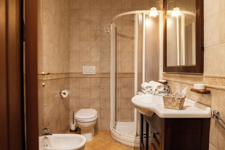 Bathroom 5, Mas Collection - San Bartolomeo, Bari