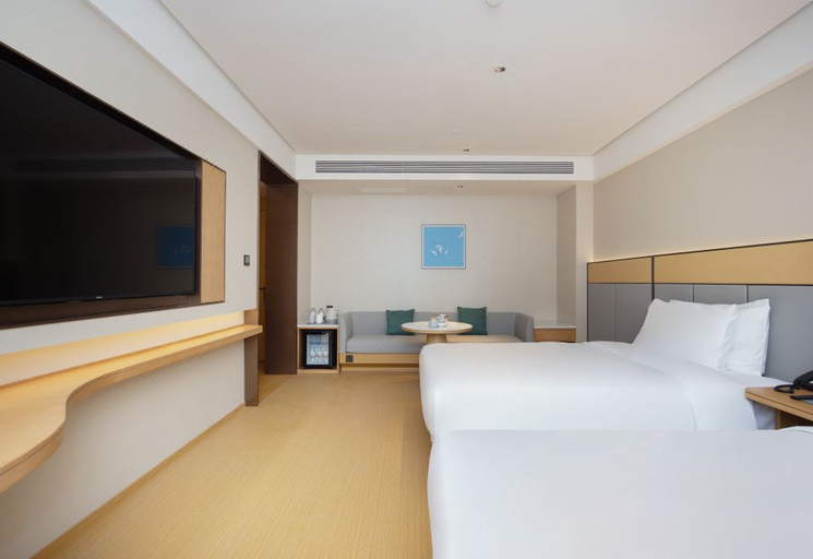 Bedroom 2, Ji Hotel Weihai Wendeng District Government Xiangshan Road, Weihai