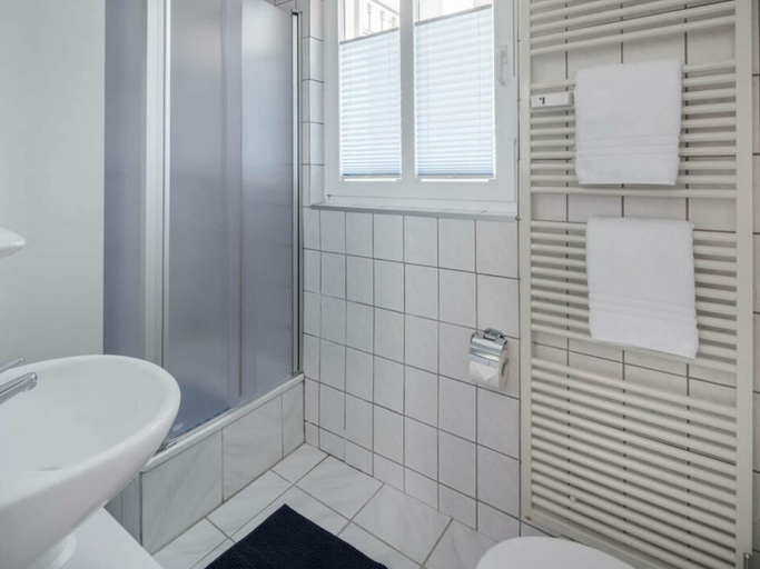Bathroom 2, Friedrichstr. 36 Apt. 3, Aurich