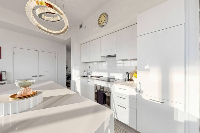 Interior 4, Sunnybrook 2 Bdrm, 3 Bath, Terrace, Toronto