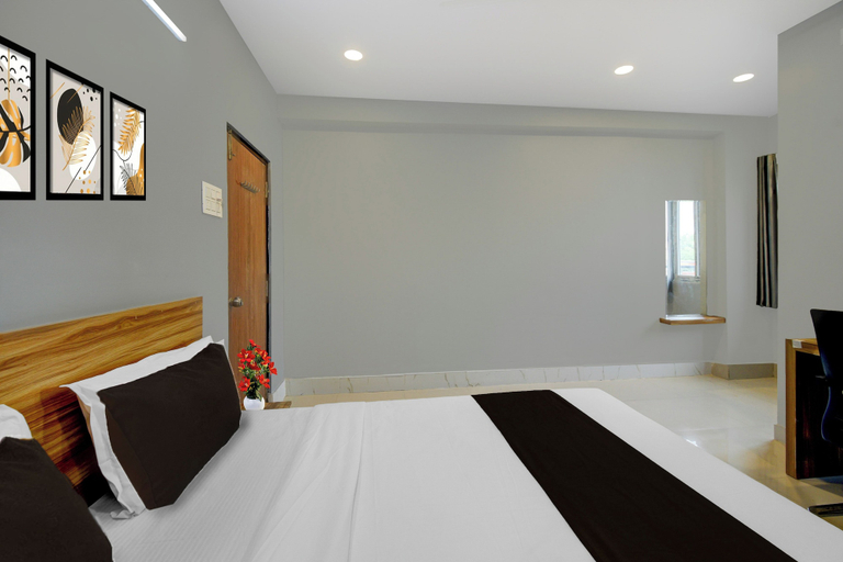 Room 3, Super Townhouse Cherlapally Bus Terminal, Ranga Reddy