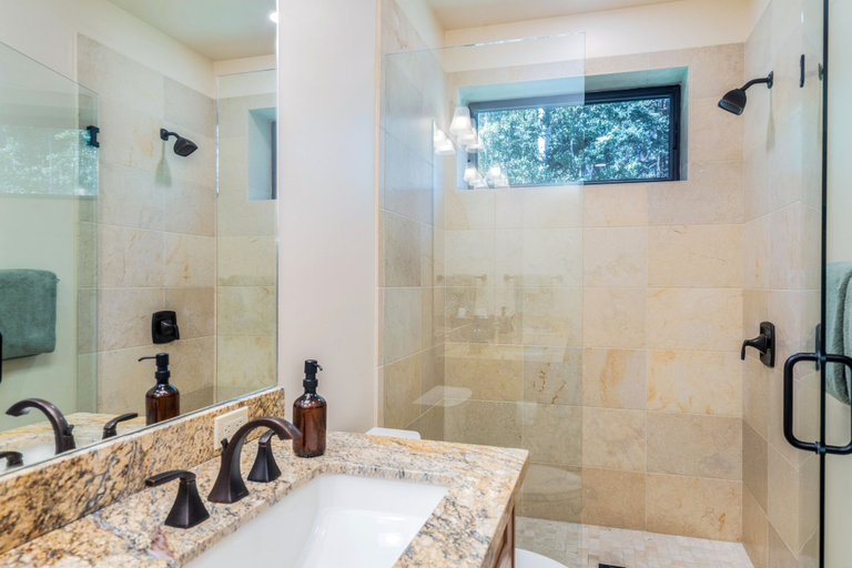 Bathroom 4, Pine And Peak 4 Bedroom Home, San Miguel