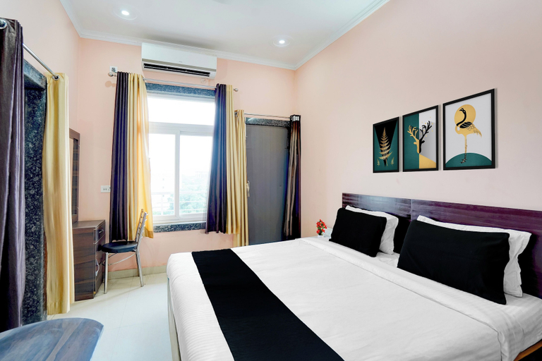 Room 2, Collection O IIT BHU Susu Wahi Varanasi, Varanasi