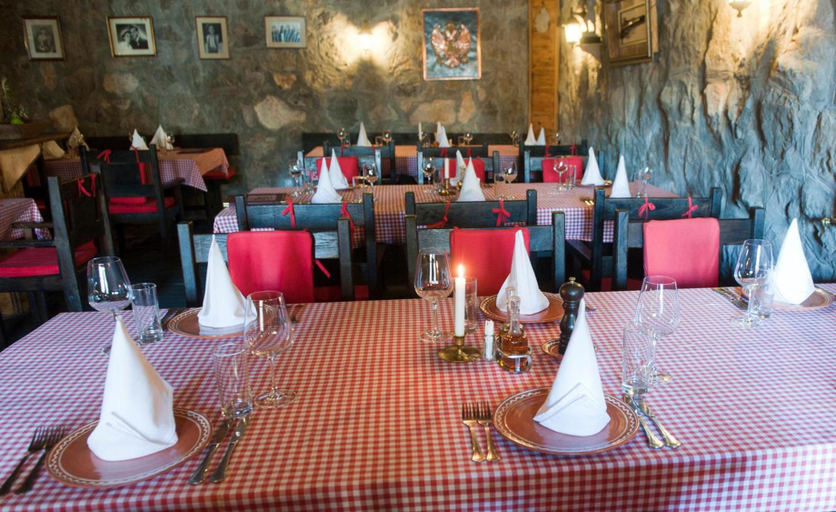 Food & Drinks 4, Hotel Crnogorska Kuca