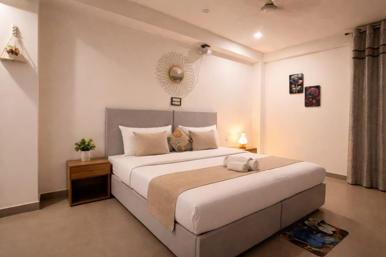 Room 3, Instay 1BHK Service Apartment S46C, Gurgaon