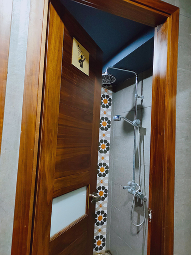 Bathroom, Ha Noi Re Hostel, Hoàn Kiếm