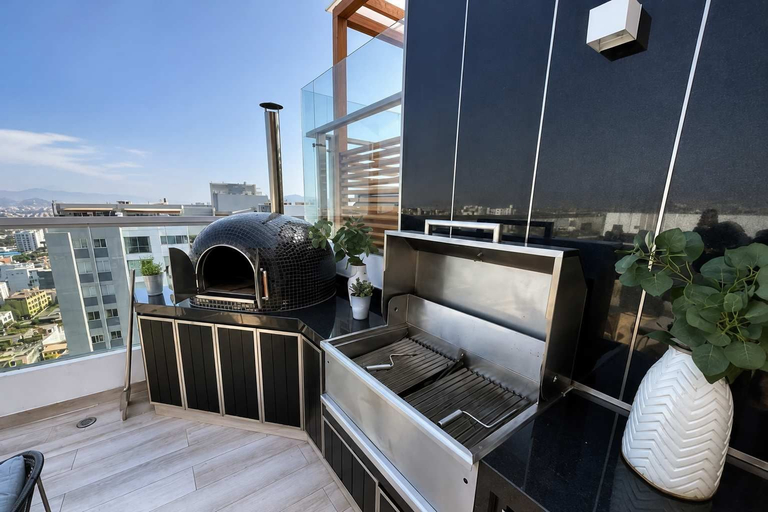 BBQ/picnic area 2, Loft con vista al mar y piscina Barranco, Lima