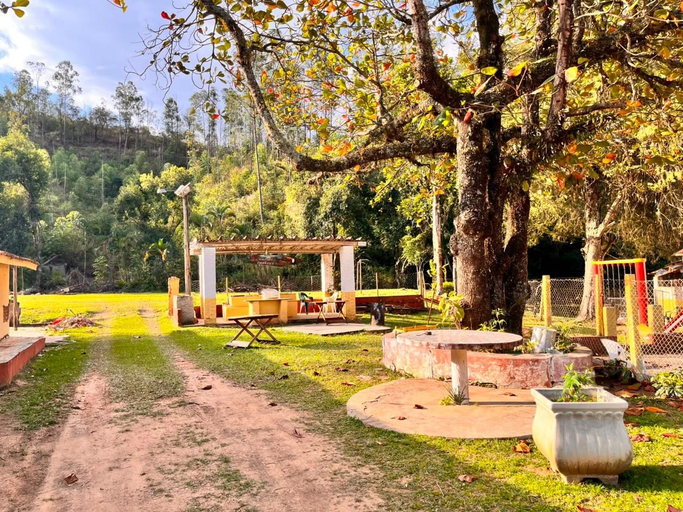 BBQ/picnic area, Pousada Sierra, Américo de Campos