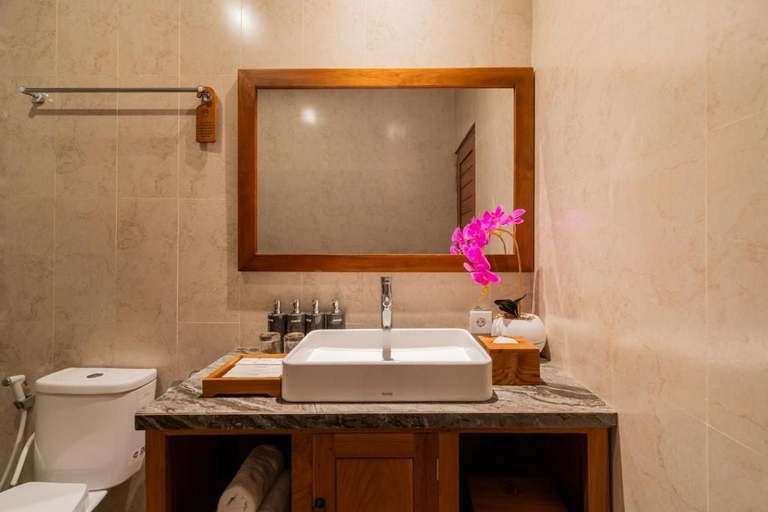 Bathroom 3, Donald Ubud Cottages, Gianyar