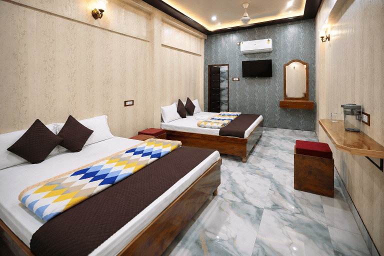 Room 3, Kashi King Luxury Stay, Varanasi