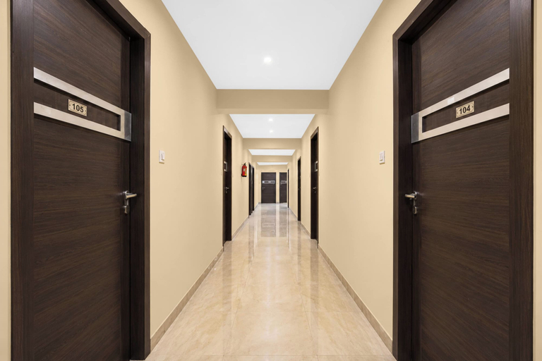 Interior, Collection O Dahisar Mori Kalyan Phata, Thane