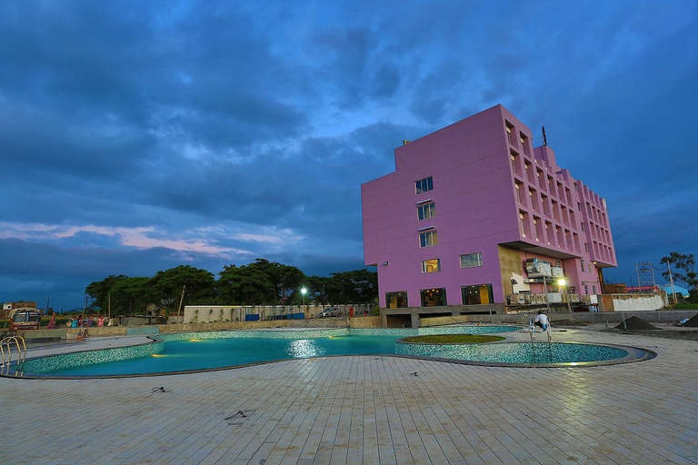 Pool 2, Nandankanan Hotel & Resorts, Dewas