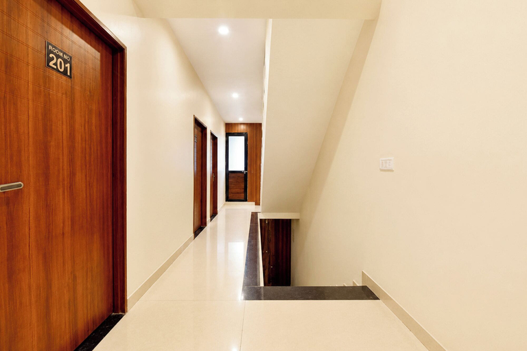 Lobby 3, FabHotel Anand Palace, Jaipur