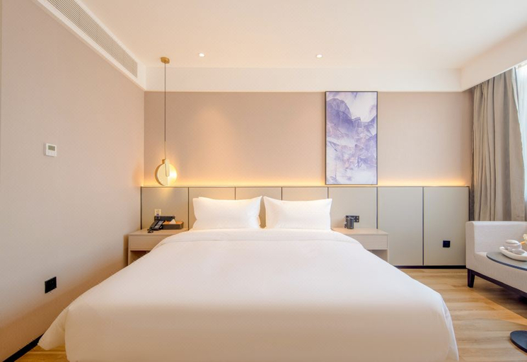 Bedroom 2, Starway Hotel Jining Jiaxiang Hongshan Road, Jining