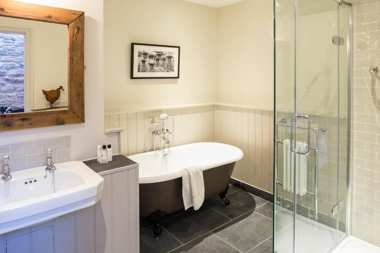 Bathroom 4, Tudor Farmhouse Hotel, Gloucestershire
