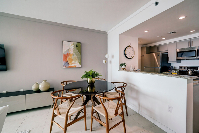 Interior 5, Direct Bayview One Bedroom Condo in Coconut Grove-includes Parking, Miami-Dade