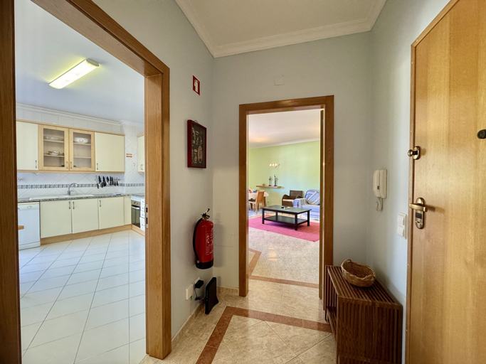 Interior 2, Vilamoura Typical 5 With Pool by Homing, Loulé