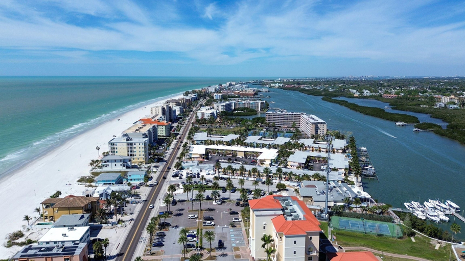 Aerial view, Barefoot Beach Resort B201, Pinellas