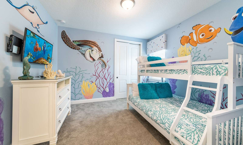 Room 2, 6BR Encore Villa Themed Rooms & Private Pool, Osceola