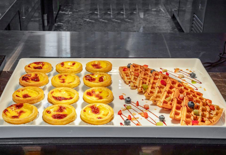 Food & Drinks 5, Hampton by Hilton Wuhan High-Speed Railway Station, Wuhan