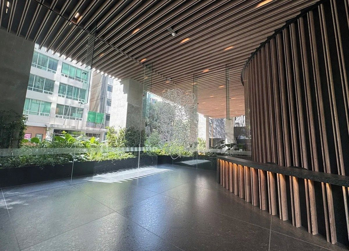 Spa, Nobile 42, Mexico City