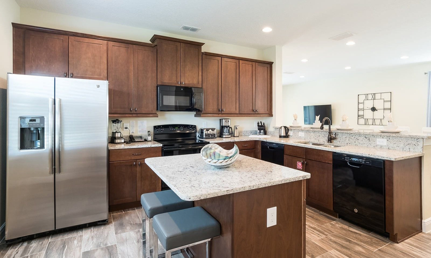 Private kitchen 3, 6BR Encore Villa Themed Rooms & Private Pool, Osceola