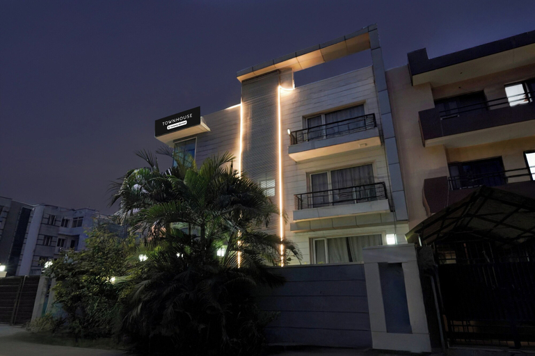 Exterior 3, Townhouse Sector 51 Noida, Gautam Buddha Nagar