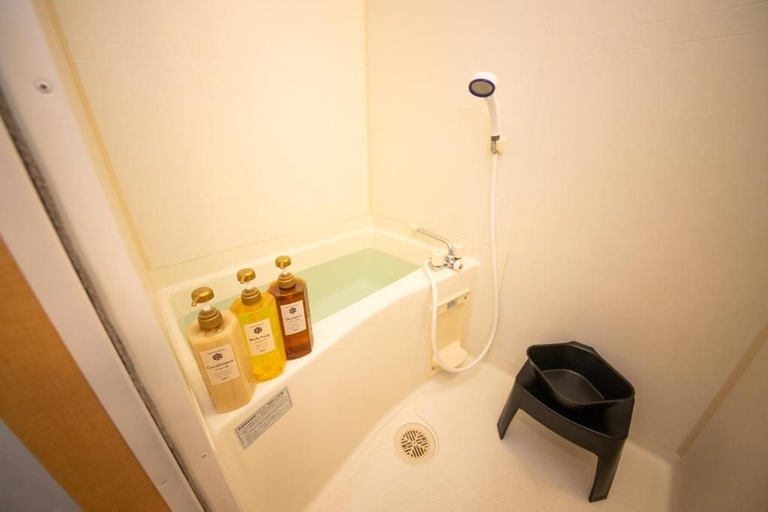 Bathroom 5, goom Monthly Nakasu Maxim, Fukuoka