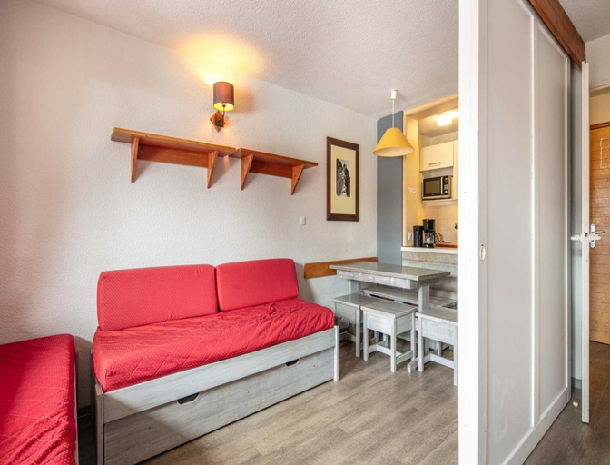 Living room 4, Alpine Ski Apartment in Tignes for 4, Savoie