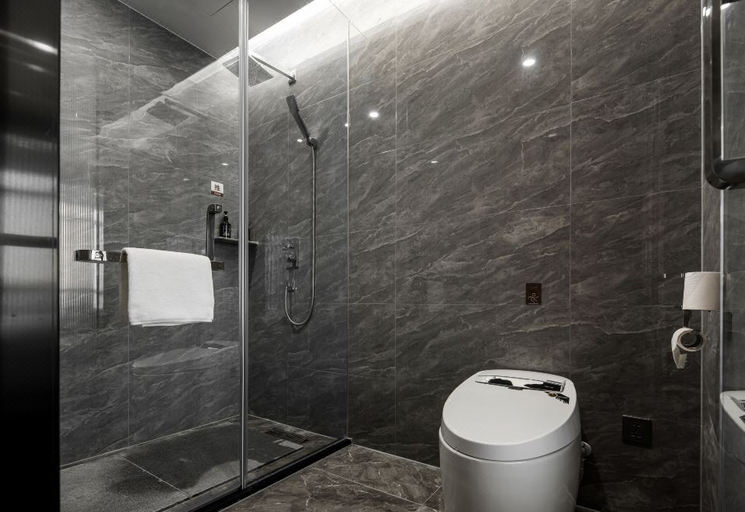 Bathroom 3, Gya Hotel Zhenjiang Danyang High-tech Zone Zhenxing Road, Zhenjiang