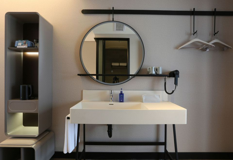 Bathroom 3, Hanting Hotel Xiantao Qiangou Gymnasium, Xiantao