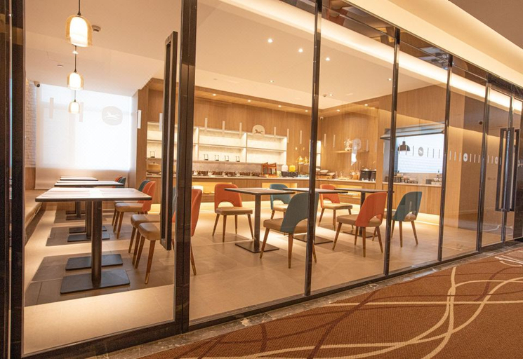 Food & Drinks 4, Hanting Hotel Jinan Jiyang Longhai Road, Jinan