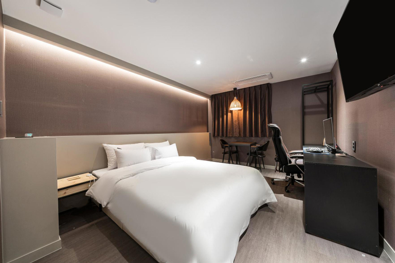 Bedroom 3, Cheonan Brown Dot Cheonan Ssangyong Branch, Cheonan