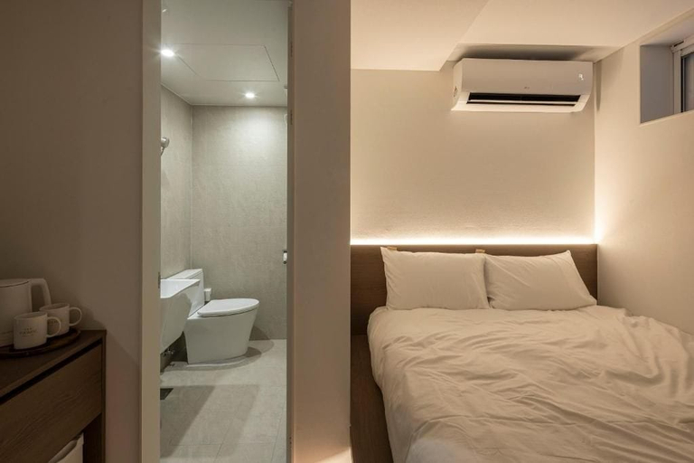 Room 5, YUONJAE Jongno, Jongno