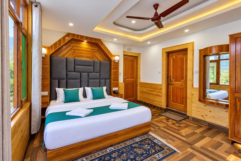 Bedroom 3, Hotel Sunlight Manali, Kullu
