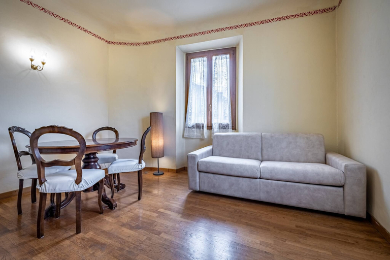 Primary image, Senese, Florence
