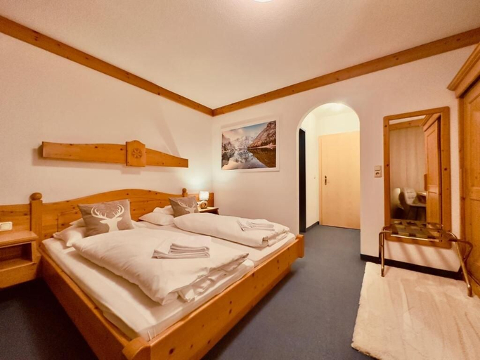 Room 3, Residenz am Park, Kitzbühel