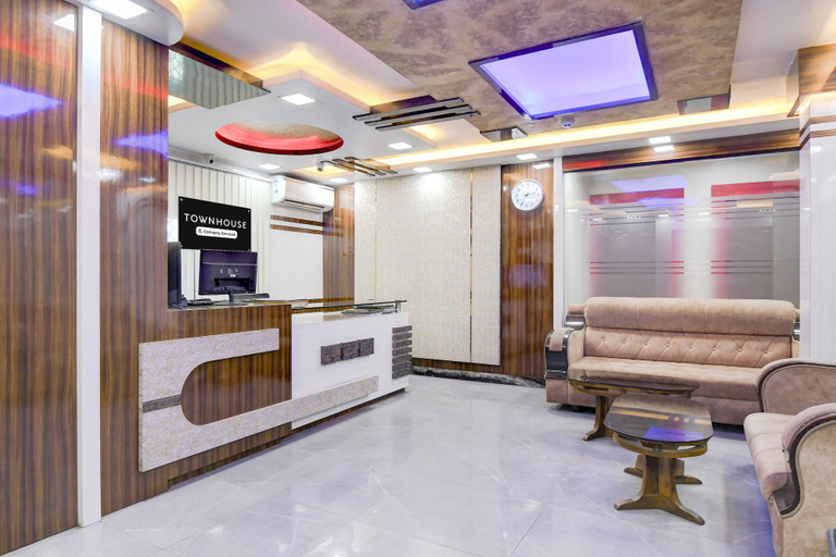 Lobby 5, Townhouse Lake Town Clock Tower, North 24 Parganas