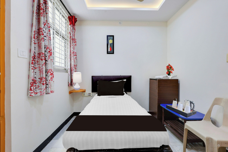 Room 4, Super Hotel O Guntur Railway Junction, Guntur