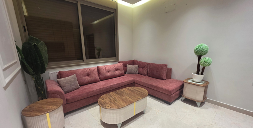Living area 4, Osama Hotel Suites, Wastiyyeh