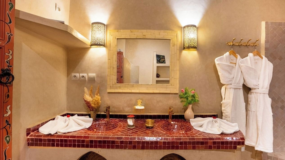 Bathroom 3, Riad Dabachi, Marrakech