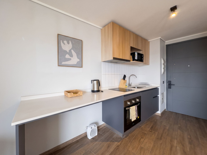 Private kitchen, Edificio Toesca by Domus Travels, Cordillera