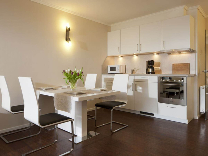 Dining 5, Holiday Apartment in Norderney With Wi-fi, Aurich