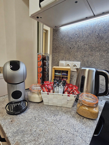 Food & Drinks, Apartment City center with workspace, Stolichna