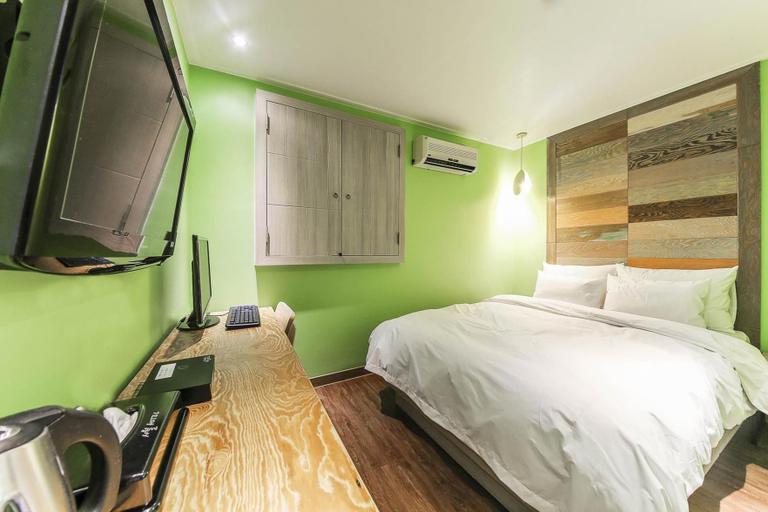 Bedroom 2, Yeongdeungpogucheong Station SL, Yeongdeungpo